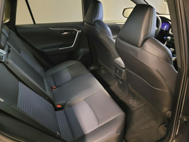 toyota-rav4-elektrisitetbensin-2022-big-16