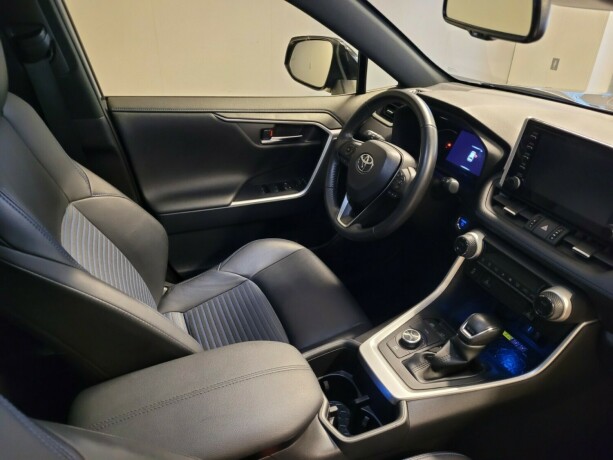 toyota-rav4-elektrisitetbensin-2022-big-14