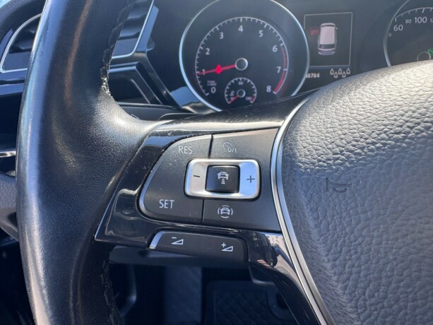 volkswagen-touran-bensin-2020-big-19