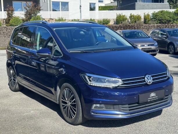 volkswagen-touran-bensin-2020-big-6