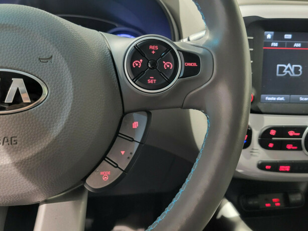 kia-soul-elektrisitet-2019-big-22