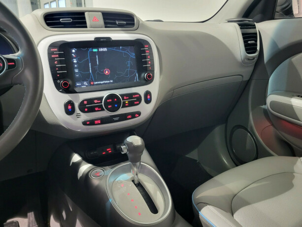 kia-soul-elektrisitet-2019-big-15