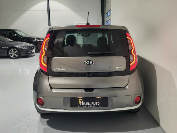 kia-soul-elektrisitet-2019-big-8