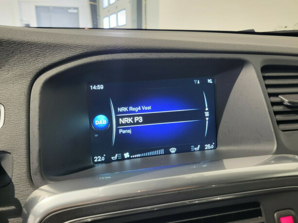 volvo-v60-bensin-2016-big-19