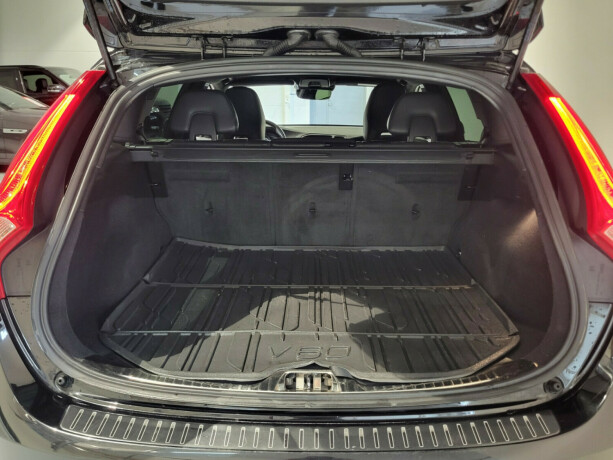 volvo-v60-bensin-2016-big-34