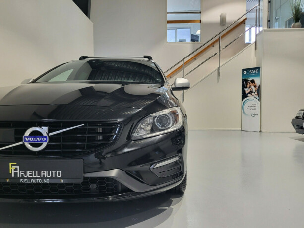 volvo-v60-bensin-2016-big-3