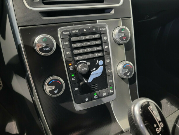 volvo-v60-bensin-2016-big-23