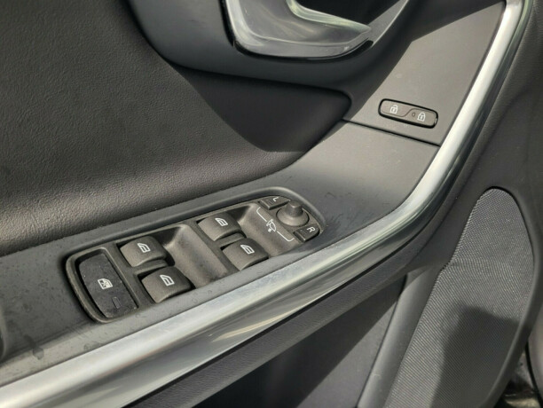 volvo-v60-bensin-2016-big-29