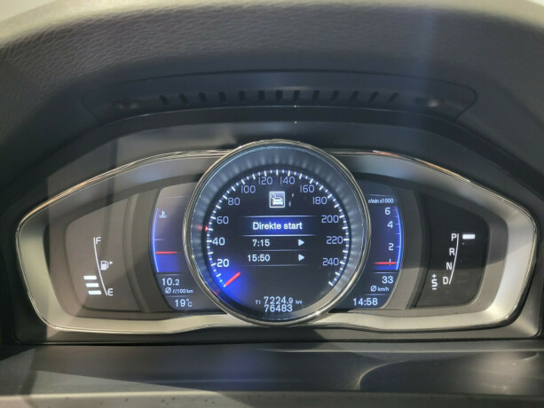 volvo-v60-bensin-2016-big-17