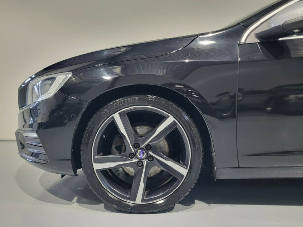 volvo-v60-bensin-2016-big-5