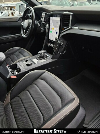 volkswagen-amarok-diesel-2024-big-16