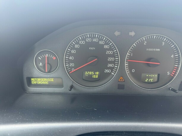 volvo-xc-70-diesel-2005-big-24