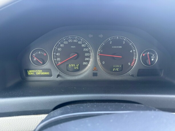 volvo-xc-70-diesel-2005-big-23