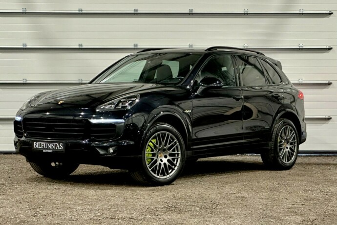 porsche-cayenne-elektrisitetbensin-2017-big-6
