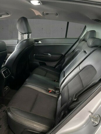 kia-sportage-diesel-2016-big-10