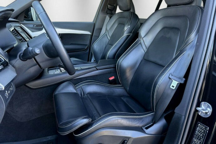 volvo-xc-90-elektrisitetbensin-2022-big-41