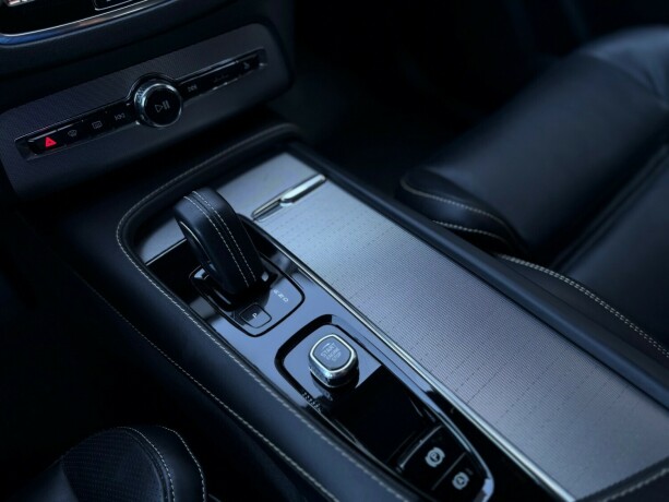 volvo-xc-90-elektrisitetbensin-2022-big-34