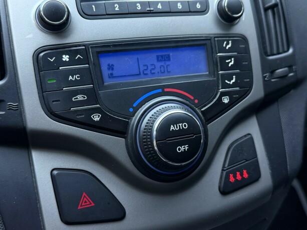 hyundai-i30-bensin-2009-big-17