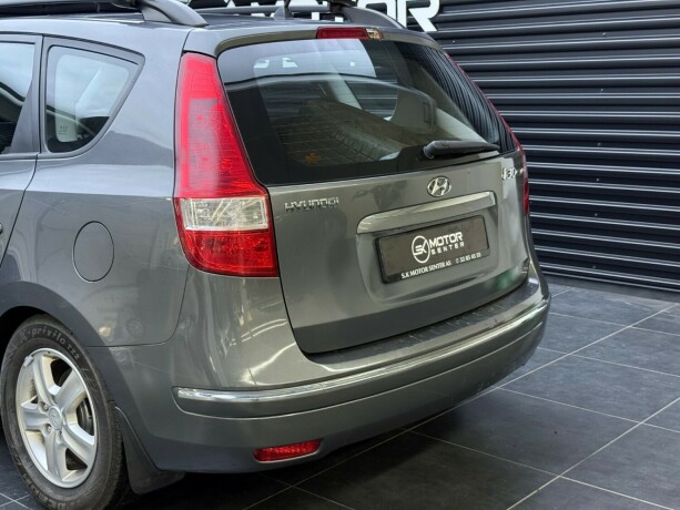hyundai-i30-bensin-2009-big-5