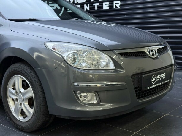 hyundai-i30-bensin-2009-big-2