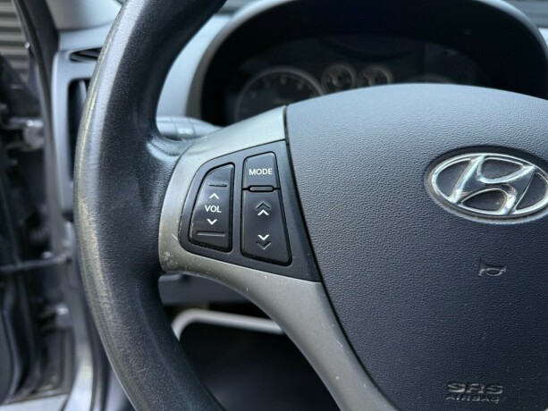 hyundai-i30-bensin-2009-big-14
