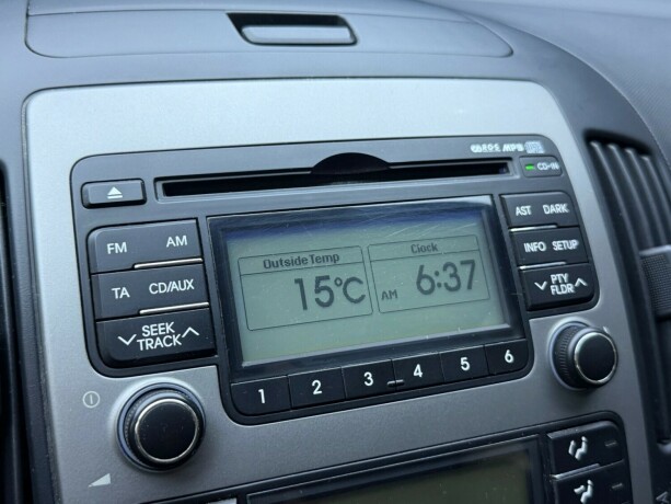 hyundai-i30-bensin-2009-big-16