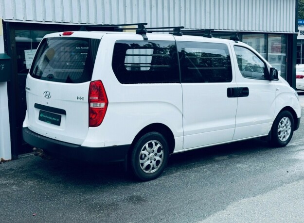 hyundai-h-1-diesel-2013-big-8