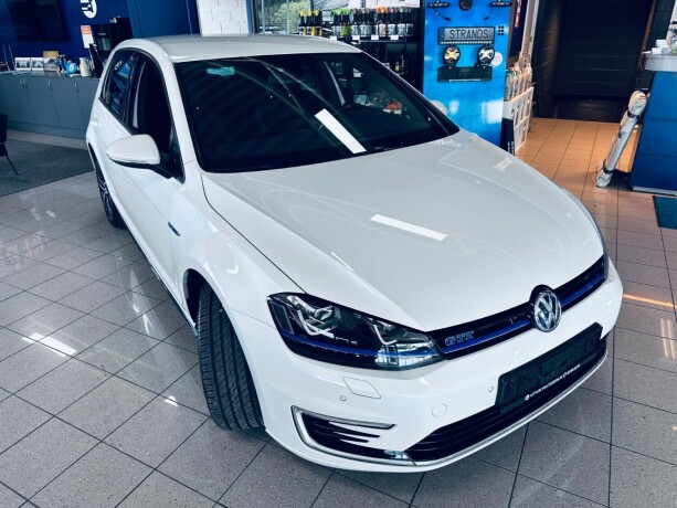 volkswagen-golf-elektrisitetbensin-2016-big-8