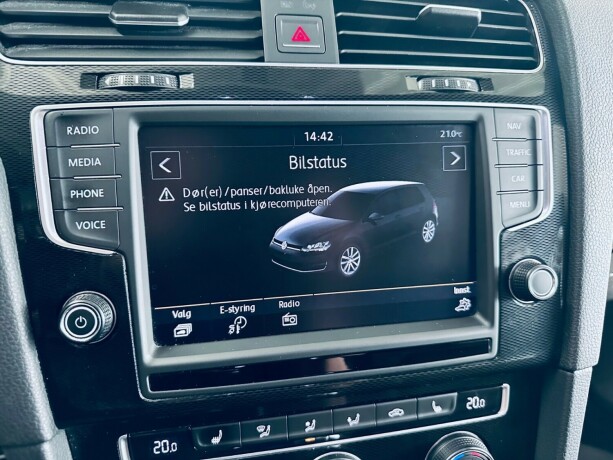 volkswagen-golf-elektrisitetbensin-2016-big-25