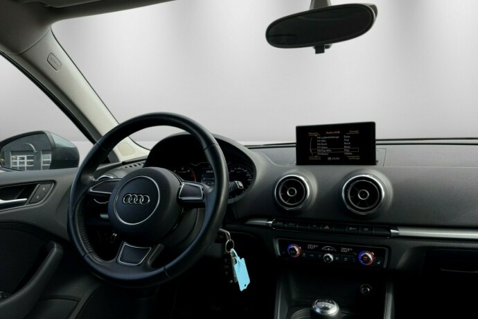 audi-a3-bensin-2013-big-9