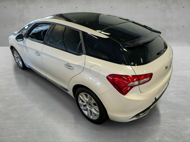 citroen-ds5-diesel-2012-big-6