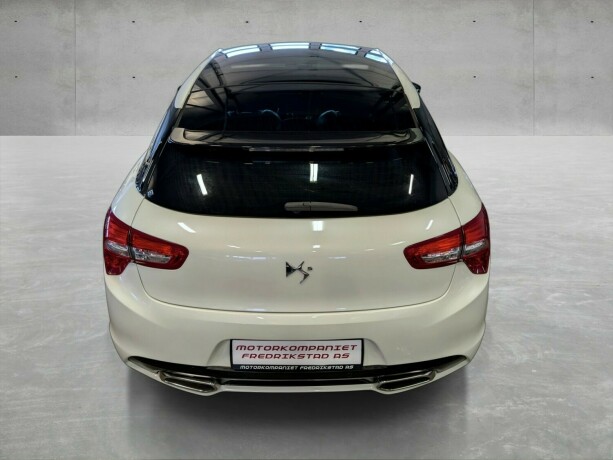 citroen-ds5-diesel-2012-big-11