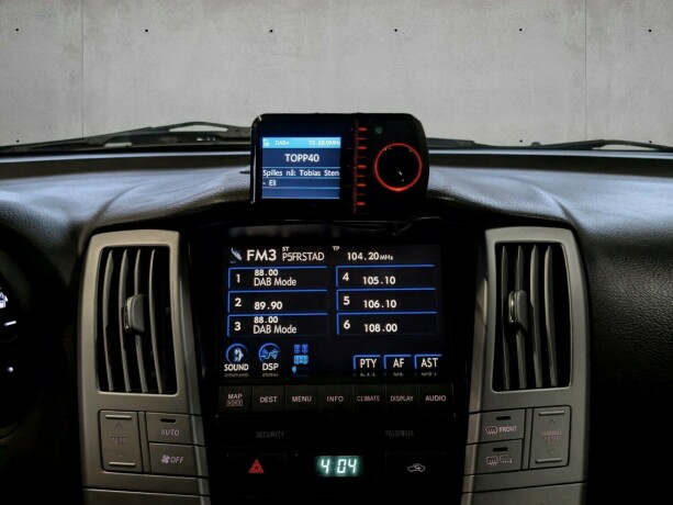 lexus-rx400h-bensin-2009-big-17