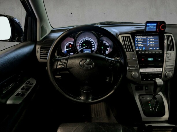 lexus-rx400h-bensin-2009-big-14
