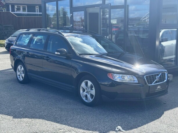 volvo-v70-diesel-2008-big-0