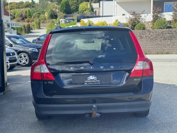volvo-v70-diesel-2008-big-3