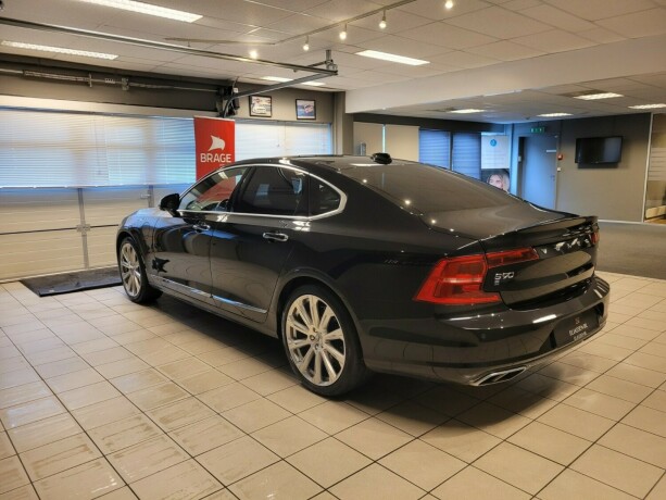 volvo-s90-elektrisitetbensin-2018-big-5