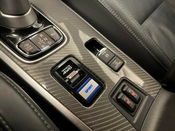 mitsubishi-outlander-elektrisitetbensin-2019-big-20