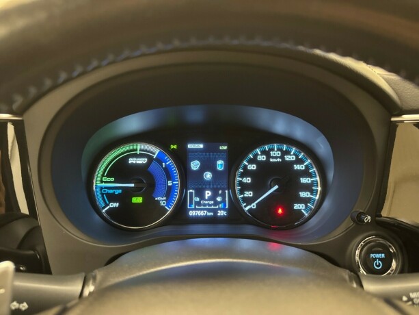 mitsubishi-outlander-elektrisitetbensin-2019-big-24