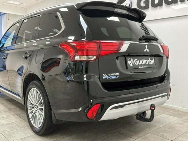 mitsubishi-outlander-elektrisitetbensin-2019-big-5