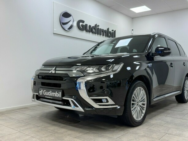 mitsubishi-outlander-elektrisitetbensin-2019-big-2