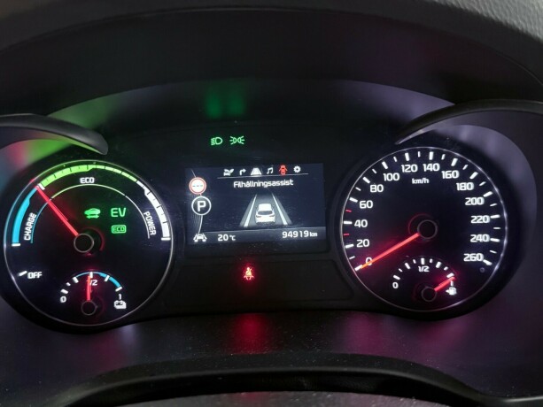 kia-optima-plug-in-petrol-2018-big-22