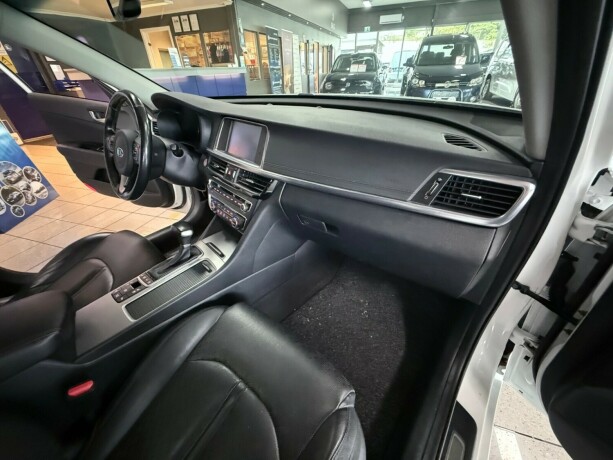 kia-optima-plug-in-petrol-2018-big-32