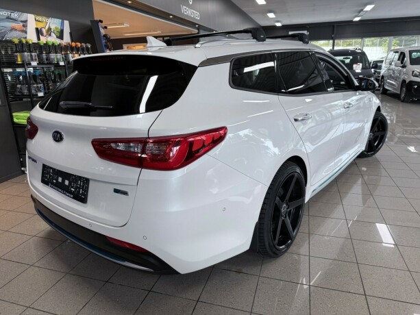 kia-optima-plug-in-petrol-2018-big-7