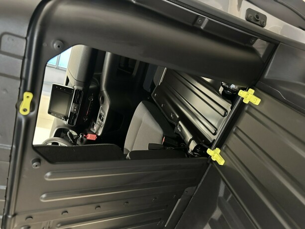 citroen-berlingo-elektrisitet-2022-big-24