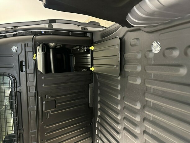 citroen-berlingo-elektrisitet-2022-big-23