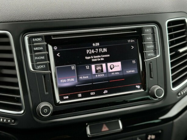 volkswagen-sharan-diesel-2016-big-22