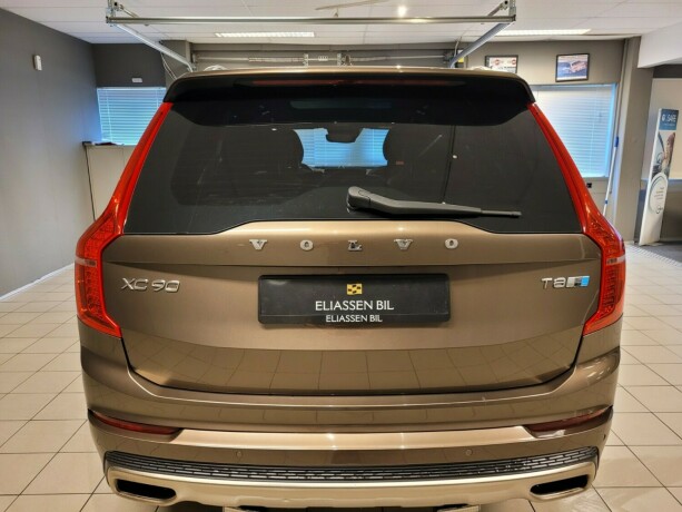 volvo-xc-90-elektrisitetbensin-2018-big-5