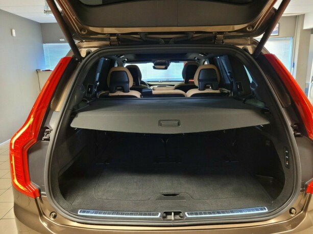 volvo-xc-90-elektrisitetbensin-2018-big-26