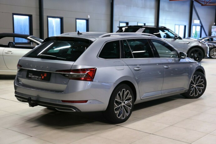 skoda-superb-elektrisitetbensin-2020-big-2
